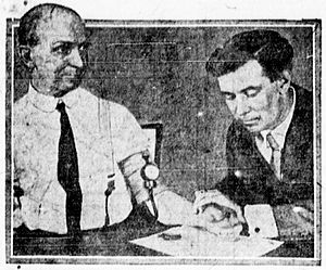 Archivo:William Marston Aug 1922 newspaper photo