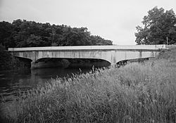 Winnebago River Bridge near Mason City.jpg