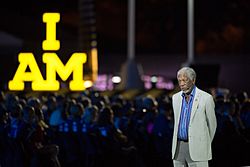 Archivo:Academy Award-winning actor Morgan Freeman narrates for the opening ceremony (26904746425)