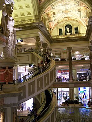 Archivo:CaesarsPalaceInterior