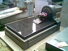 Archivo:Debussy's grave