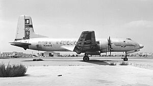 Archivo:Douglas C-74 (4790013757)