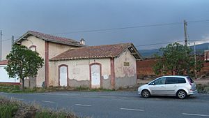 Archivo:Estación de tren semiabandonada de Abla-Abrucena (2511036124)