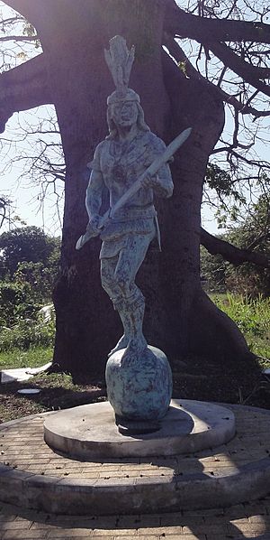 Estatua de Agüeybaná II, El Bravo, en el Parque Monumento a Agüeybaná II, El Bravo, en Ponce, Puerto Rico (DSC02672C).jpg