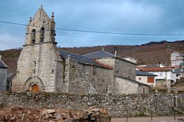 Igrexa de Santa María de Pexeiros, Viana do Bolo.jpg
