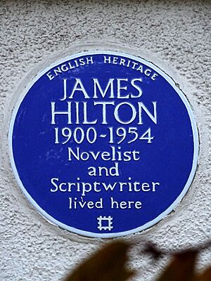 Archivo:JAMES HILTON 1900-1954 Novelist and Scriptwriter lived here