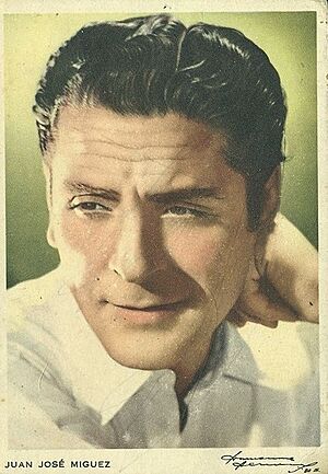 Juan José Miguez por Annemarie Heinrich, Cromocart.jpg