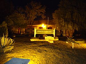 Archivo:La estación de noche