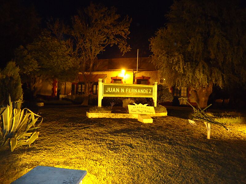 La estación de noche