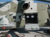 Archivo:Mi-24 door opened at Cottbus airfield