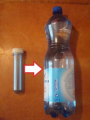Archivo:Moulage par soufflage plastic