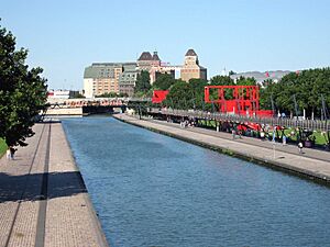 Archivo:Parc-de-la-villette
