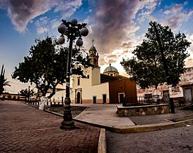 Parroquia de San José en Villa Hidalgo.jpg