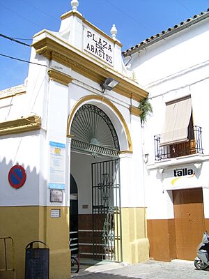 Archivo:Plaza abastos Ecija