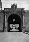 Archivo:San Diego Fair West Gate 1916