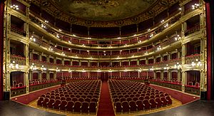 Archivo:Teatro Romea Interior