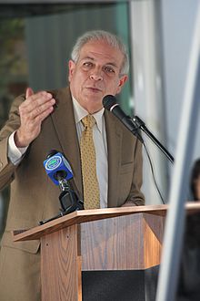Tomás Regalado (American politician)-Parkview.jpg