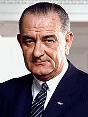 Archivo:37 Lyndon Johnson 3x4