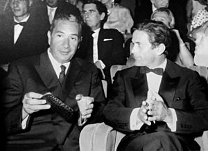 Archivo:Aldo Moro, Pier Paolo Pasolini - Venezia 1964