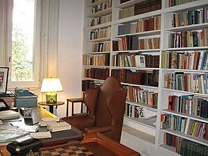 Archivo:Escritorio Villa Ocampo
