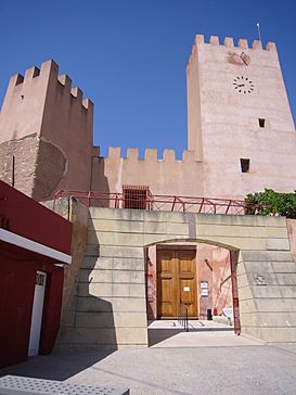 Fachada del Castillo de Bétera.JPG
