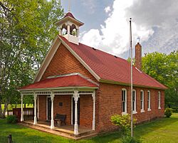 Hay Lake School.jpg