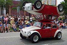 Archivo:Houston Art Car Parade 2004 entry