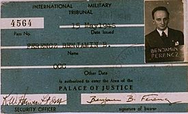 Archivo:International Military Tribunal ID Card of Benjamin Ferencz