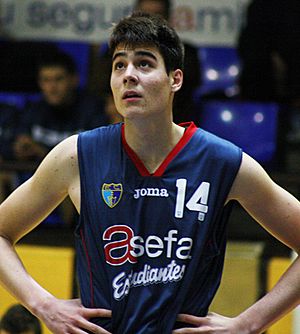 Archivo:Juan Hernangomez