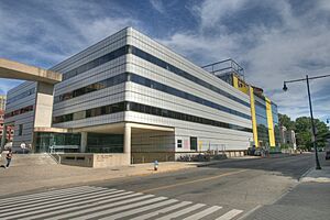 Archivo:MIT Media Lab