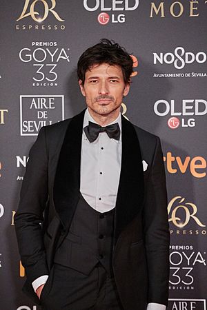 Archivo:Premios Goya 2019 - Andrés Velencoso