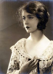 RH Louise Lillian Gish