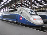 Archivo:TGV-Paris.Gare.de.Lyon.2007