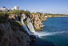 Archivo:Antalya. Lower Düden Waterfall
