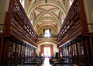Archivo:Biblioteca Pública UMSNH 108