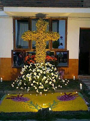Archivo:Cruces de Mayo