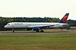 Delta N550NW Boeing 757-200 (24124772732).jpg