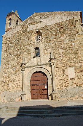 Iglesia de Santa Catalina Monroy 01.jpg