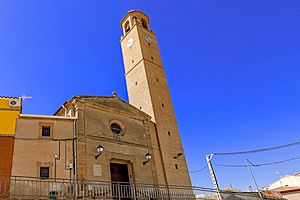 Archivo:Iglesia parroquial de San Nicolás de Bari entrada