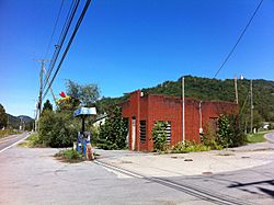 Kincaid West Virginia abandoned Sunoco station 1.jpg