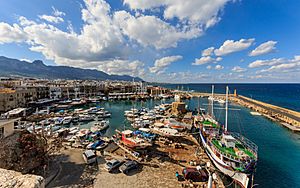 Archivo:Kyrenia 01-2017 img04 view from castle bastion