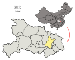 Location of Wuhan Prefecture within Hubei (China).png