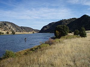 Archivo:LowerMadisonRiverNearBlacksFord
