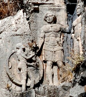 Archivo:Lycian tomb relief at Myra 4th century BCE