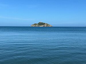 Archivo:Morro Santa Marta Colombia
