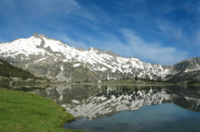 Archivo:Neouvielle and lac d' aumar