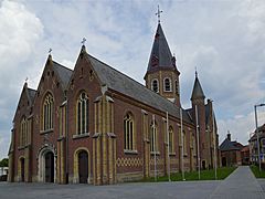 Oostnieuwkerke Kerk.jpg
