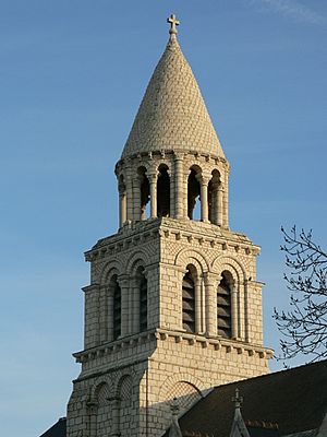Archivo:Poitiers Eglise Notre Dame