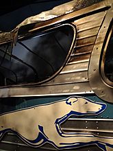 Archivo:Recreation of Greyhound Bus Firebombed in Freedom Rider Campaign - National Civil Rights Museum - Downtown Memphis - Tennessee - USA
