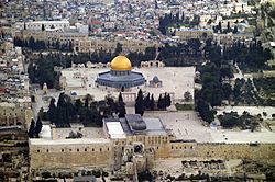 Archivo:Temple Mount (Aerial view, 2007) 04